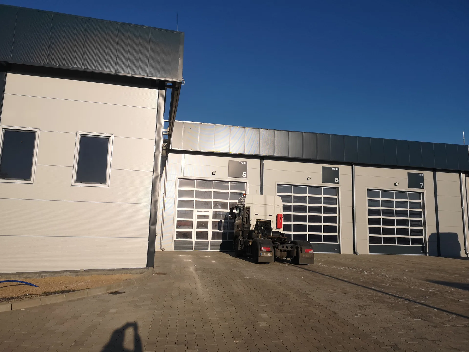 Serwis MAN, Sulechów – zdjęcie 12 z realizacji ELMET